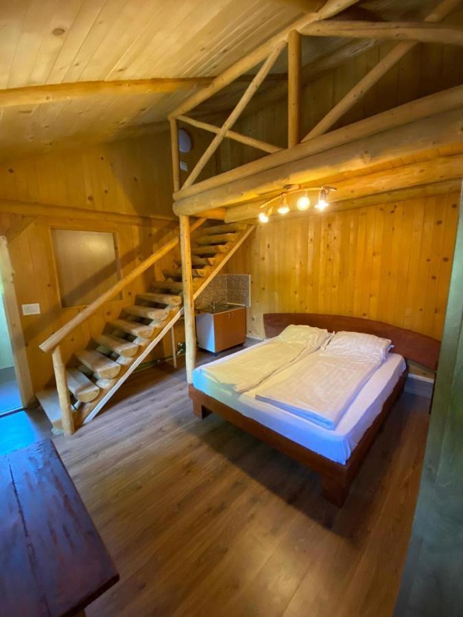 Pensiunea Casa Zmeilor Dragus Bagian luar foto
