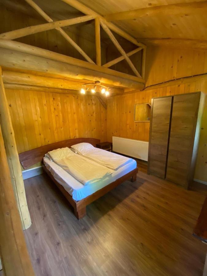 Pensiunea Casa Zmeilor Dragus Bagian luar foto