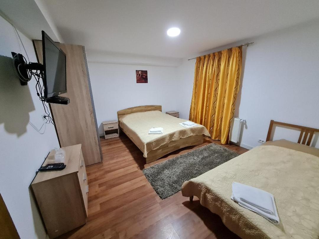 Pensiunea Casa Zmeilor Dragus Bagian luar foto