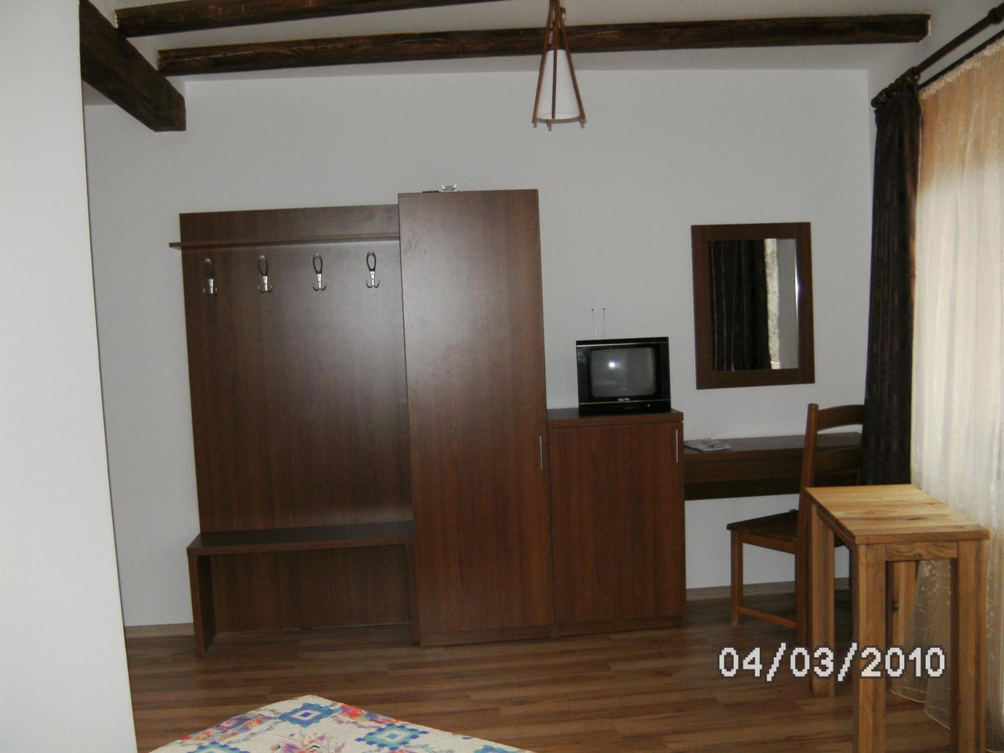 Pensiunea Casa Zmeilor Dragus Bagian luar foto