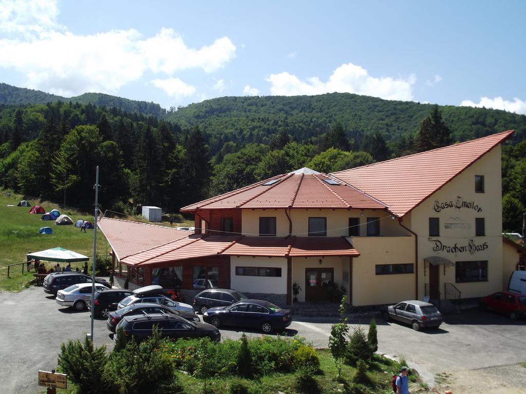 Pensiunea Casa Zmeilor Dragus Bagian luar foto