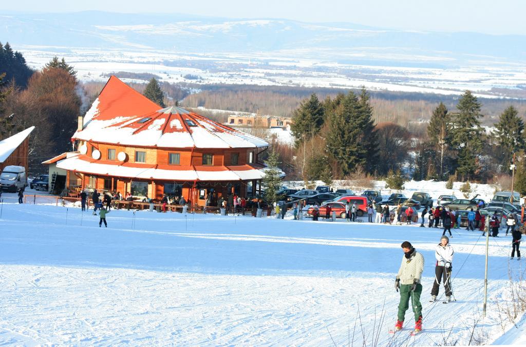 Pensiunea Casa Zmeilor Dragus Bagian luar foto