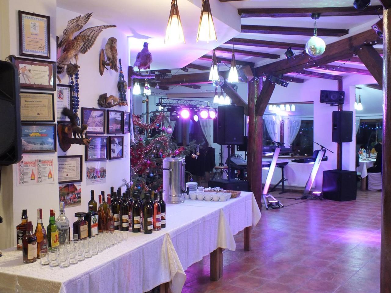 Pensiunea Casa Zmeilor Dragus Bagian luar foto