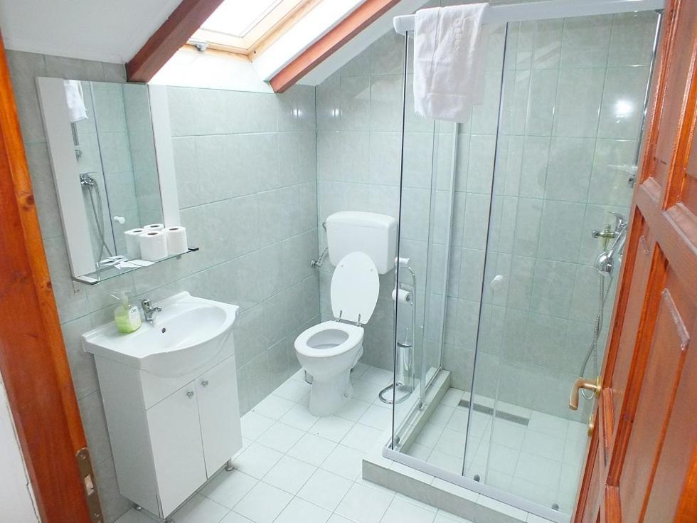Pensiunea Casa Zmeilor Dragus Bagian luar foto